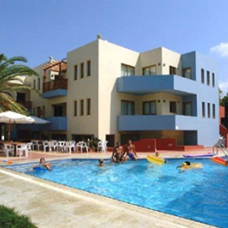Penelope Apartments بلاتانيز المظهر الخارجي الصورة